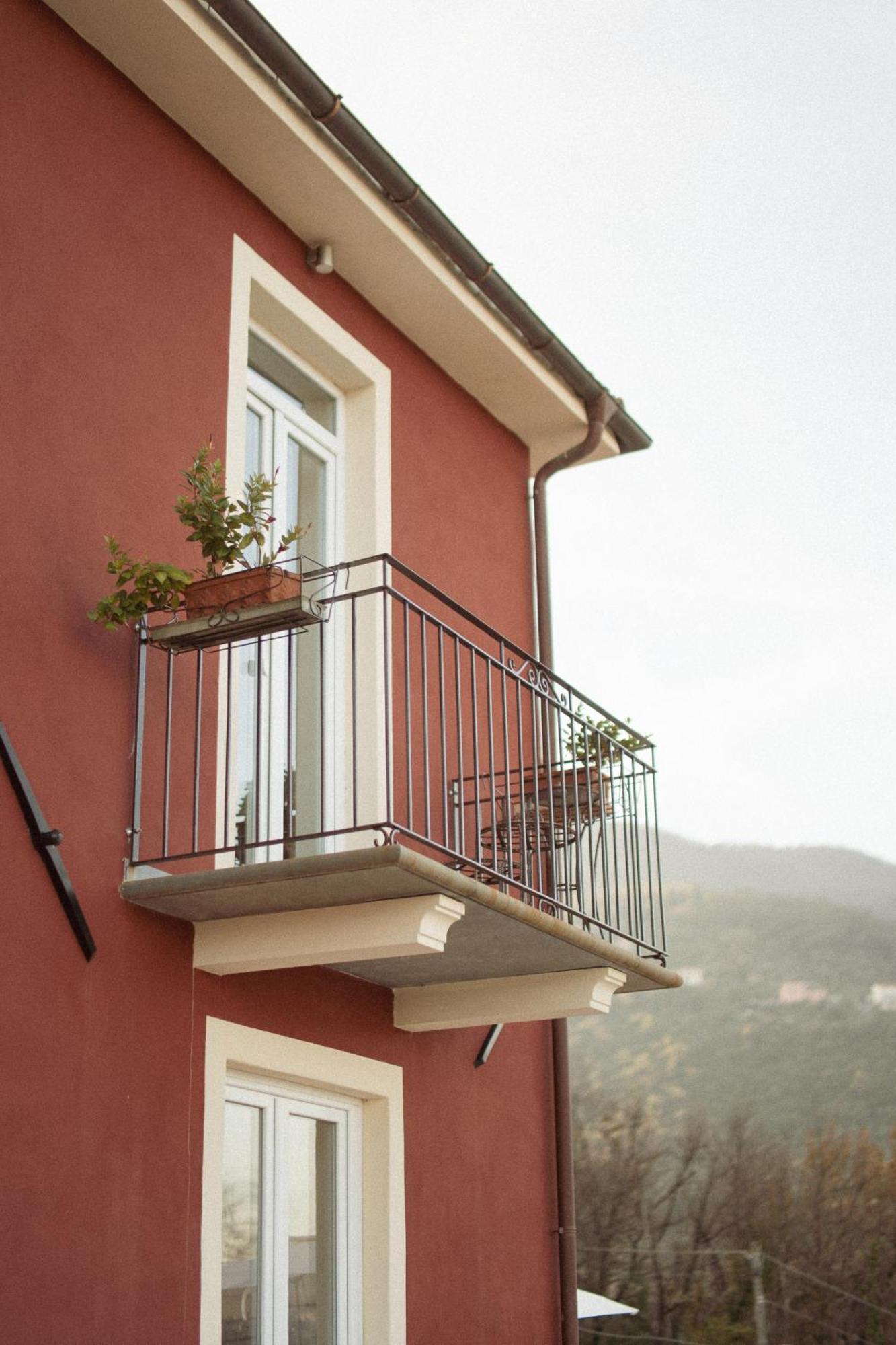 Agriturismo Belvedere 9 Специя Экстерьер фото