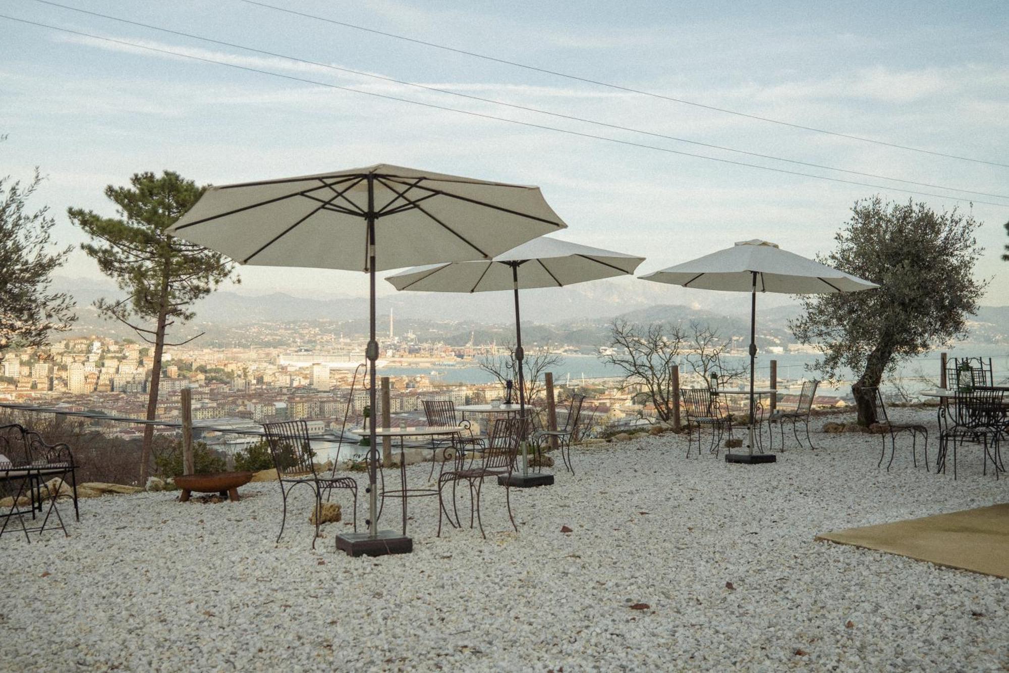 Agriturismo Belvedere 9 Специя Экстерьер фото